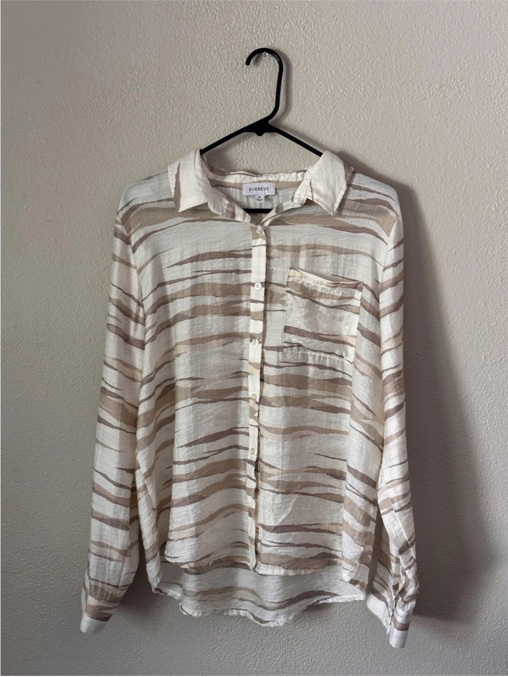 Evereve Cream and Beige Striped Relaxed Button-Down